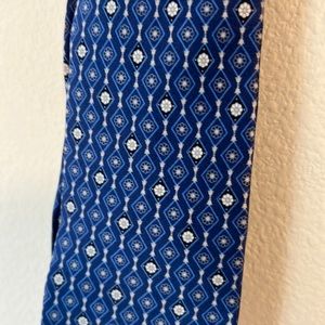 Valentino tie